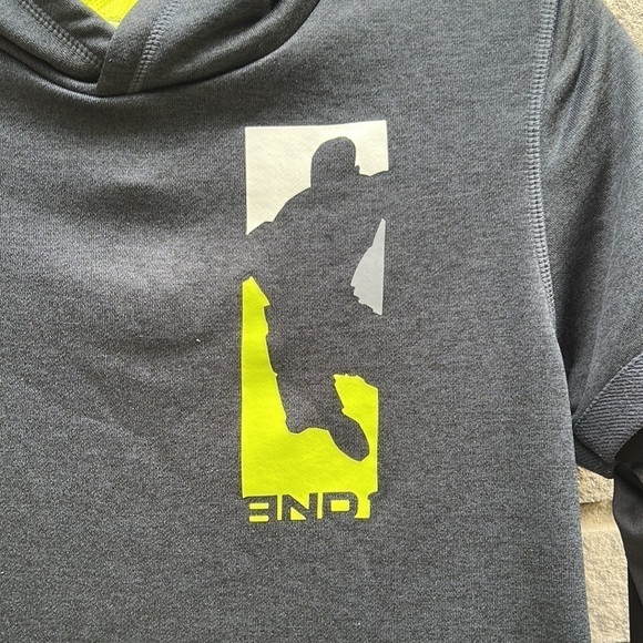 AND1 Short Sleeve Sweatshirt with Thermal Sleeves Sz XL - Picture 2 of 11